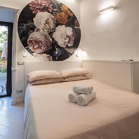 רומא Rione Monti Studio Apt With Private Garden מראה חיצוני תמונה