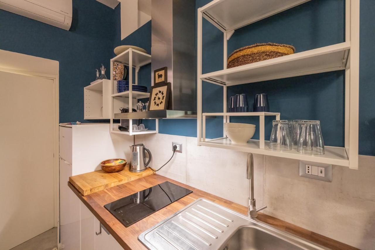 רומא Rione Monti Studio Apt With Private Garden מראה חיצוני תמונה