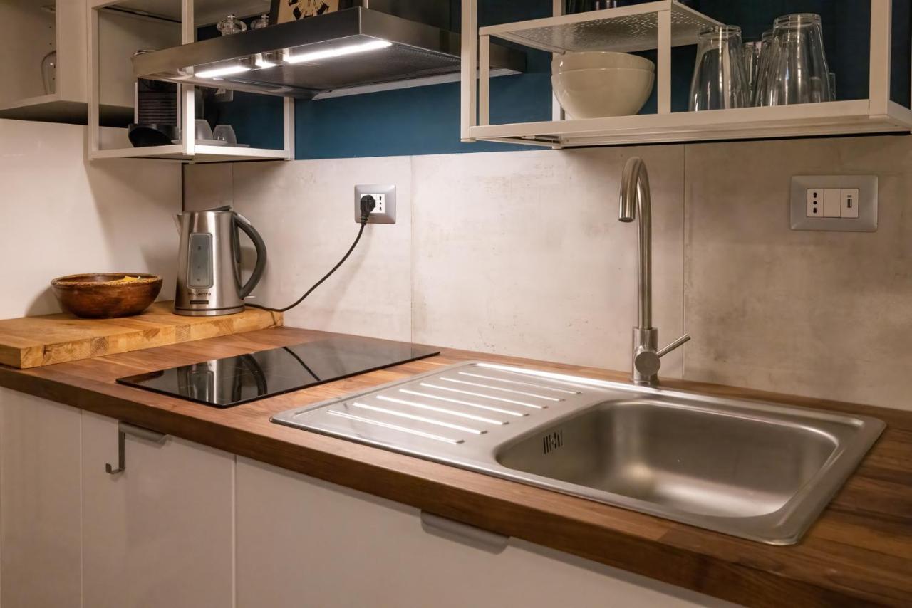 רומא Rione Monti Studio Apt With Private Garden מראה חיצוני תמונה